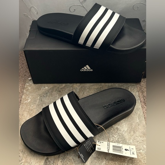 Adidas Adilette Comfort Women’s Slide Black Sandals - Picture 2 of 5